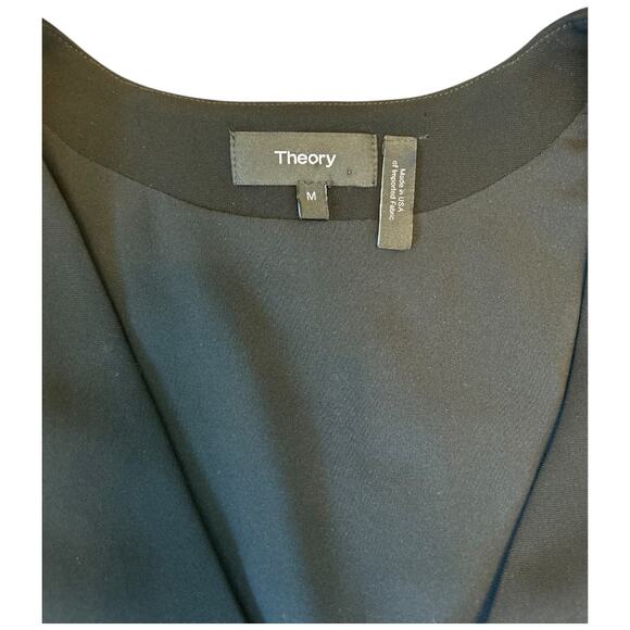 EUC Theory Ulyssa Admiral Bell Sleeve Crepe Dress W/ Pockets Black Size Medium - Picture 14 of 16